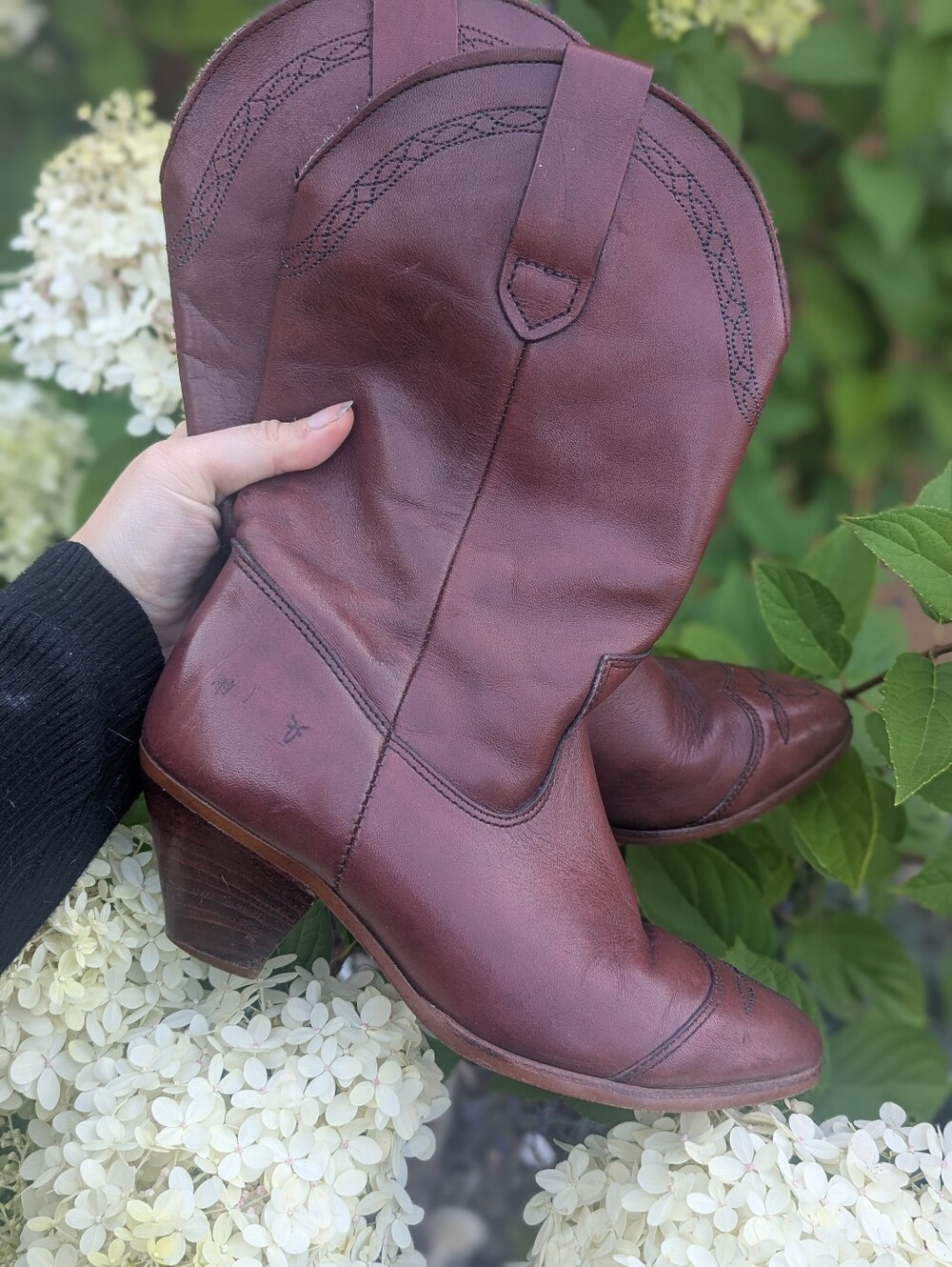 Vintage Frye Chestnut Leather Western Heel Boots - Picture 2 of 8